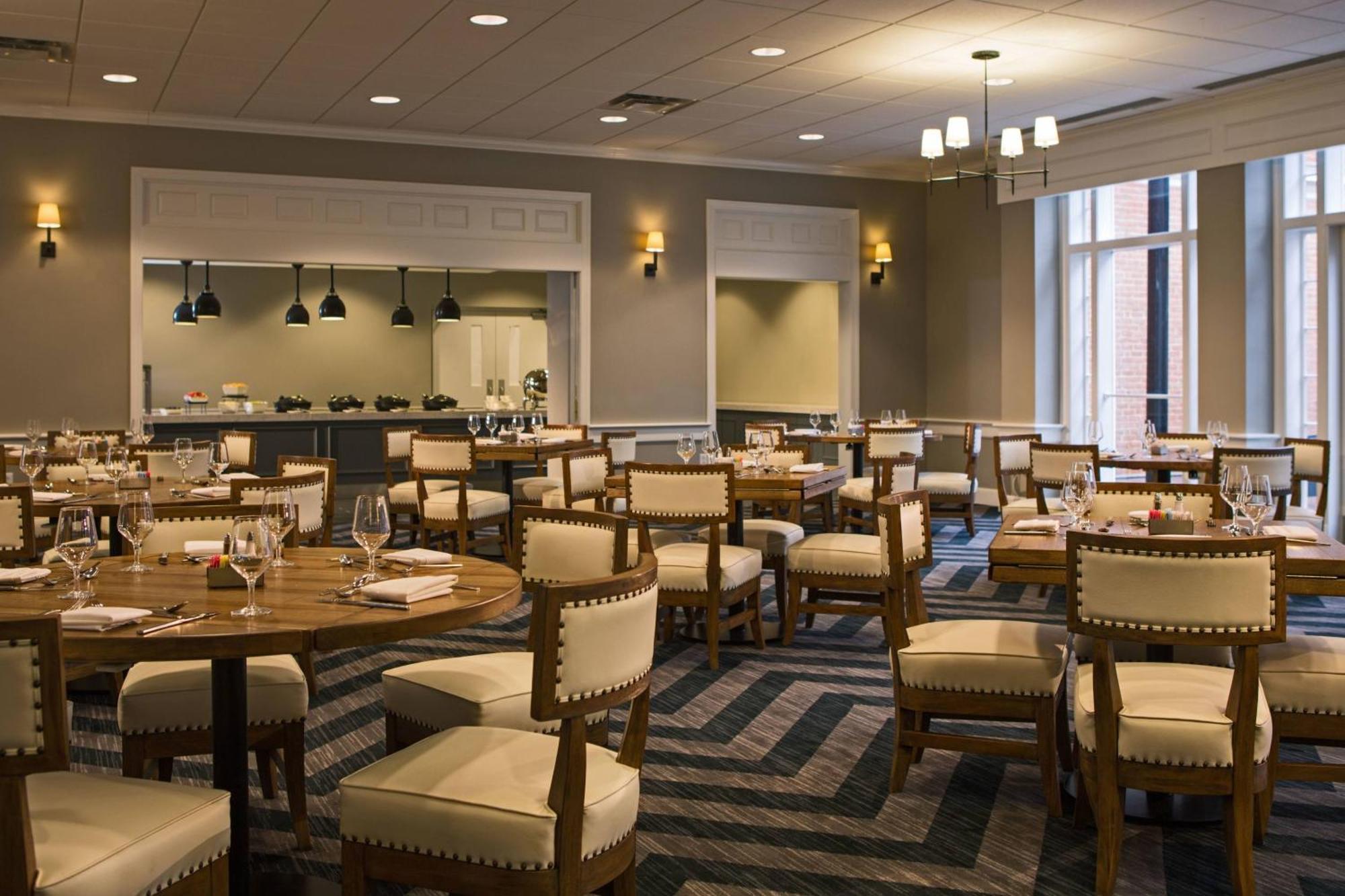 College Park Marriott Hotel & Conference Center Esterno foto
