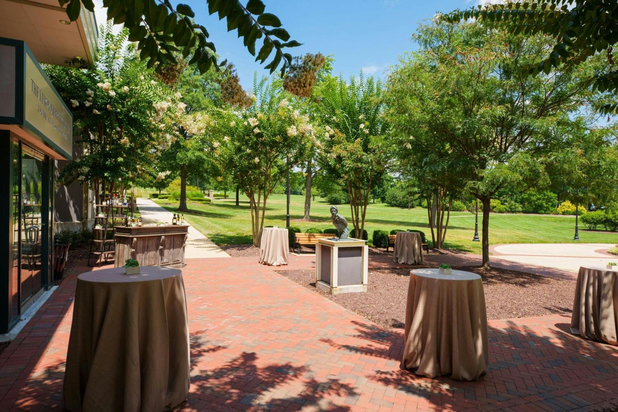 College Park Marriott Hotel & Conference Center Esterno foto