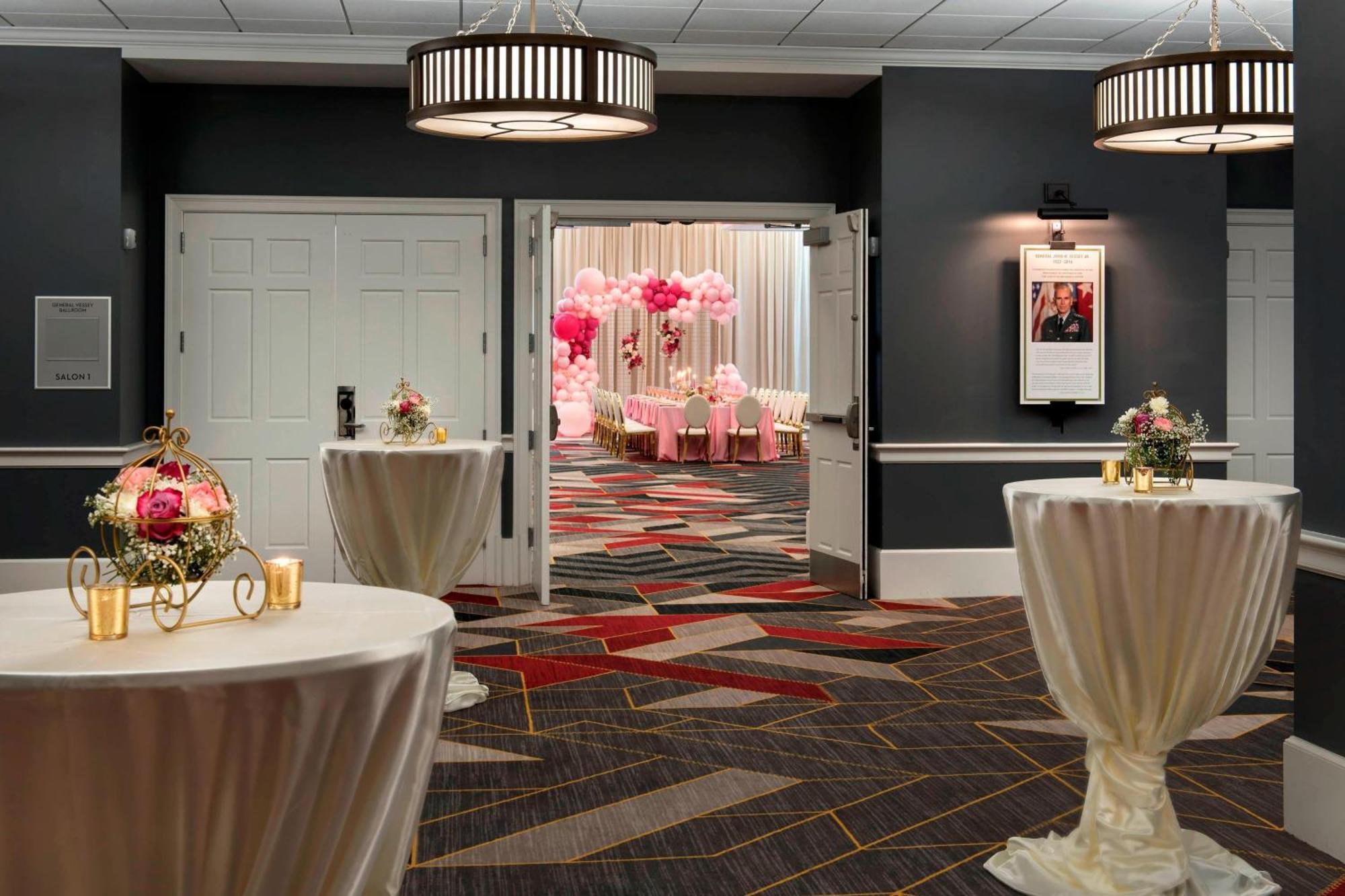 College Park Marriott Hotel & Conference Center Esterno foto